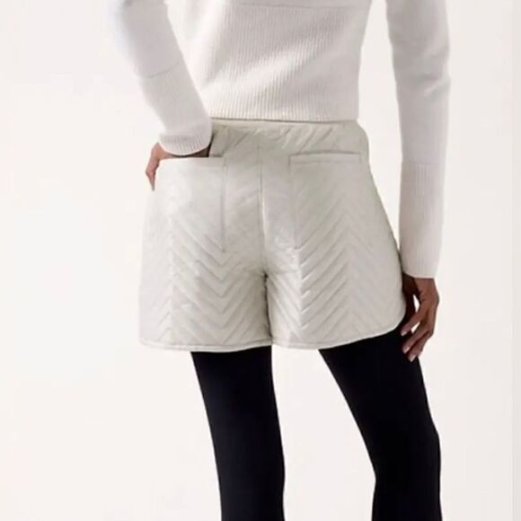 Athleta Apres Ski Short Size 10 White NWT $89 Drawstring Waist With Pockets - Picture 4 of 7